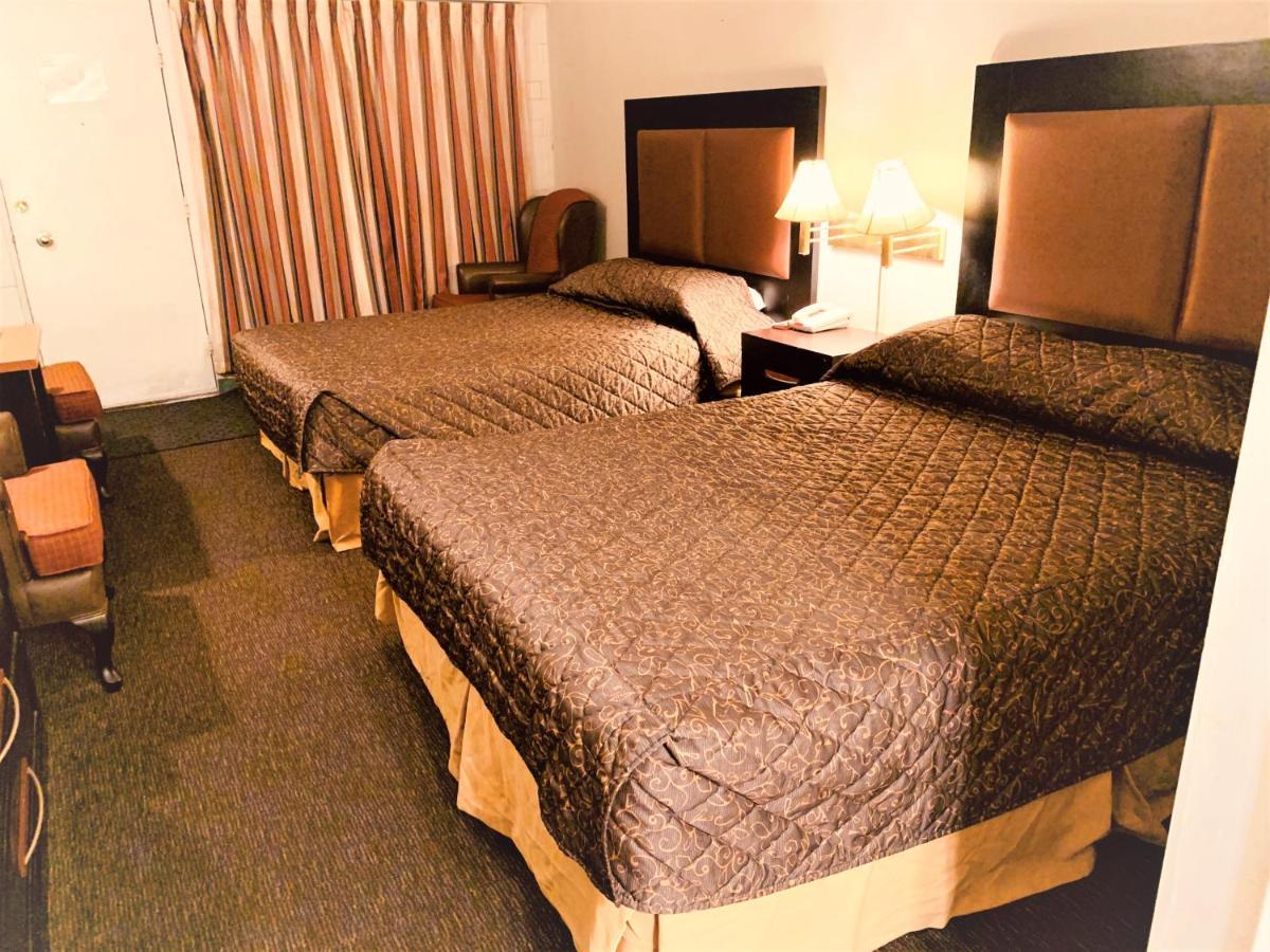 Red Carpet Inn & Suites Calgary Extérieur photo
